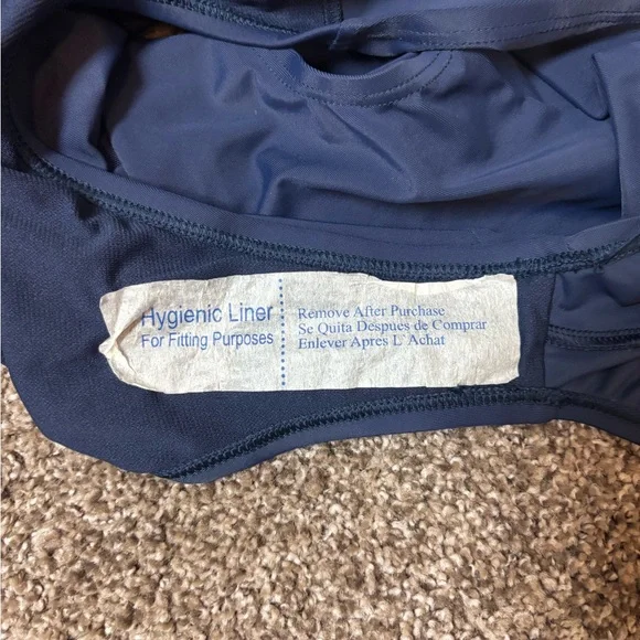 Nike Women Mesh Cut Out One Piece Swimsuit Medium NWT - Picture 5 of 5